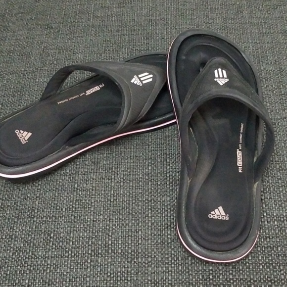 adidas slippers memory foam
